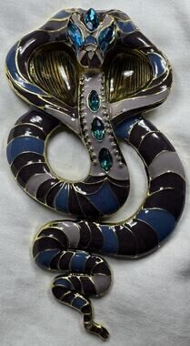Cobra Snake Brooch Pin Blue Purple Enamel Rhinestone Gold Tone Statement NEW